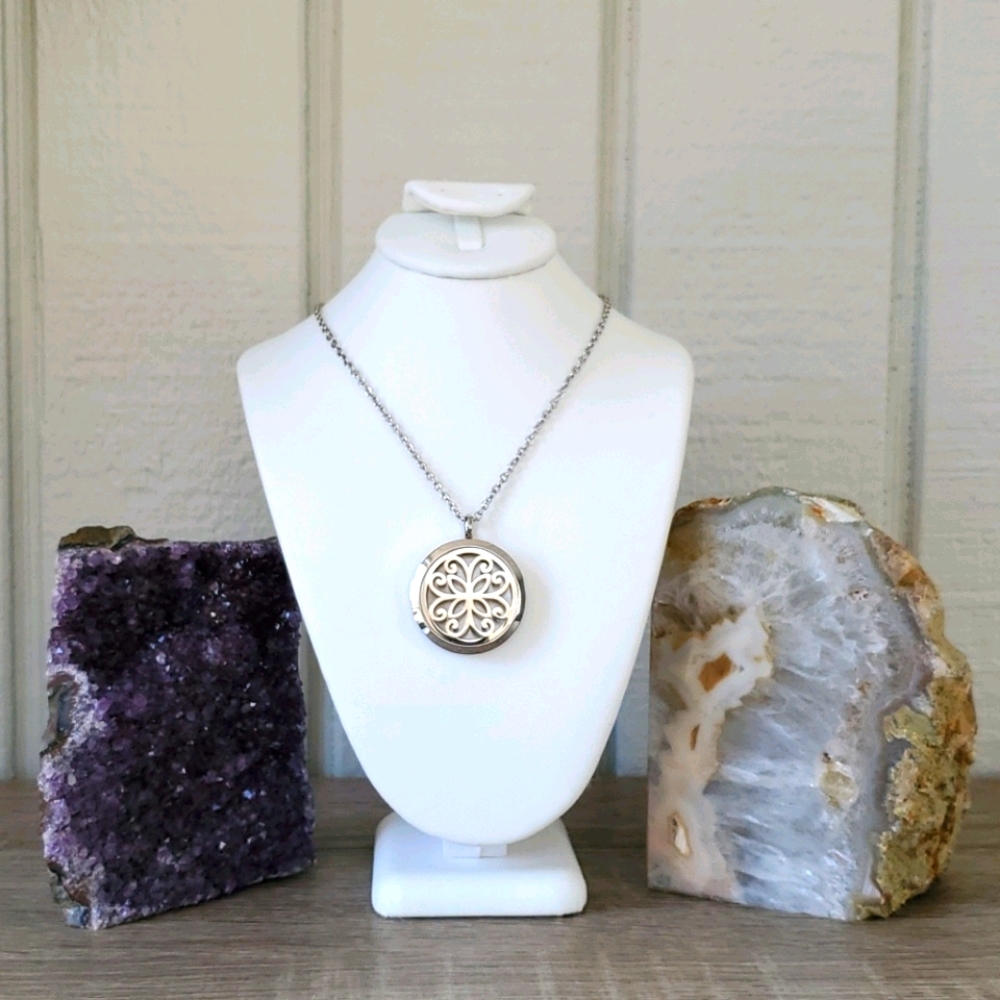 Essential Oil Diffuser Necklace